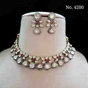 Conjuntos de collar de compromiso de boda de estilo étnico de Bollywood antiguo chapado en oro de fabricante indio para mujer - Product Image 2