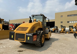 Cheap Price Stock XS203J <b>Used</b> 20 Ton Compactor, Low Working Hours Cummins Engine Highway Asphalt Compaction Machinery - Product Image 2