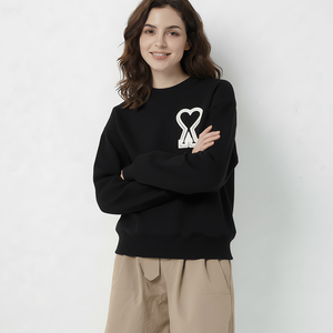 Nuova <span class=keywords><strong>Felpa</strong></span> Unisex AMI <span class=keywords><strong>con</strong></span> Etichette, Girocollo, Maniche Lunghe, 100% Cotone, Grande Applicazione a <span class=keywords><strong>Cuore</strong></span> Ricamata, Logo Personalizzabile Disponibile - Product Image 2