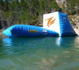 Catapulte gonflable avec tour, livraison gratuite - Product Image 1