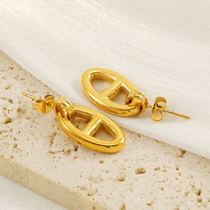 Zogxin Geometric Oval Stud Earrings 18K Plated Gold Tone Fashion Minimalist For Women - Product Image 4