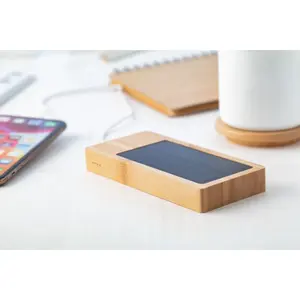 Banque d'alimentation solaire 8000 mAh en bambou, gadgets écologiques - Product Image 1