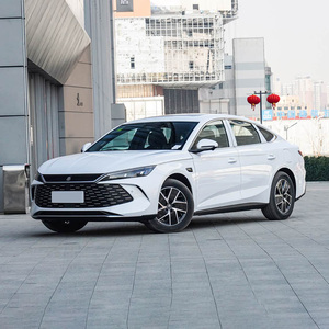 BYD Qin <span class=keywords><strong>L</strong></span> DM-i 2025 Sedán Híbrido Enchufable de 120 km con Carga Rápida y 2100 km de Autonomía, Vehículo de Nueva Energía, Precio Directo de Fábrica, China, Volante a la Izquierda - Product Image 1