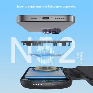 Caricabatterie Wireless Pieghevole 4-in-1 di Alta Qualità, Ricarica Magnetica Rapida, Power Bank da 5000mAh per Cellulari e Auricolari - Product Image 4