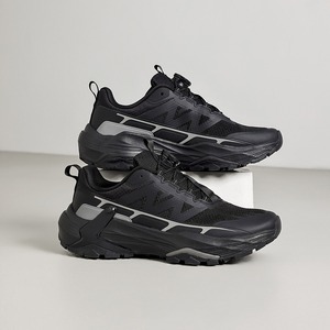 Nuevo Modelo Verano 2026: Zapatillas Deportivas Profesionales para Hombre con Malla Transpirable, Cierre Giratorio y Diseño Calado para Correr al Aire Libre - Product Image 3