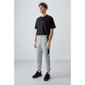 Pantalones Deportivos para Hombre, Color Gris Melange, Corte Estándar, Bordados - 82126 - Gb melange - Product Image 2