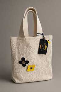Borsa Tote in Tela Fatta a Mano con Applicazione Floreale, Stile Minimalista, Borsa Mini da Donna per Tutte le Stagioni - Product Image 1