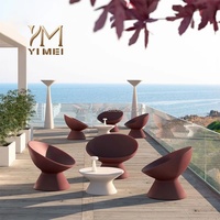Ensemble de salon moderne personnalisable en fibre de verre pour extérieur : chaise longue, table basse, canapé, siège ovale – Idéal pour cour, hôtel, salon, entrée, salle à manger