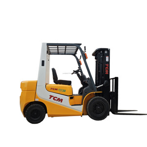 High Quality <b>Used</b> TCM Forklift Japan Origin 3T-20T Diesel Engine Tested Inspected Featuring Core Restaurant 1 Year Warranty - Product Image 1