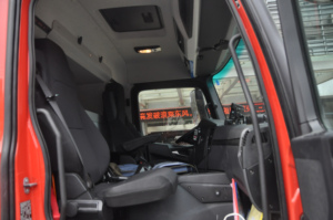 Mới 345hp DIESEL UAV chữa cháy trên không xe 4x2 ổ bánh xe cho các hoạt động cứu hộ - Product Image 3