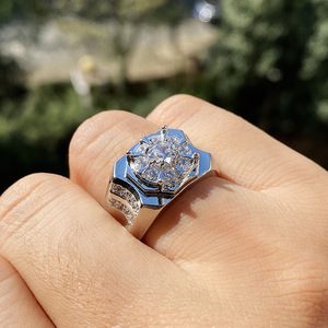 Bague en cuivre pour homme avec détail de diamant cultivé en laboratoire, style bohème, bijoux de mariage et de fiançailles - Product Image 4