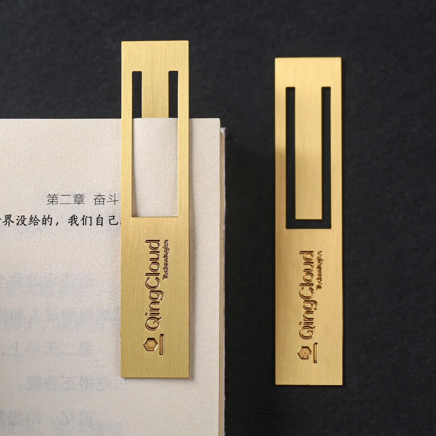 Segnalibri personalizzati per libri segnalibro in metallo bianco placcato oro con logo
