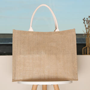 Sac fourre-tout en jute écologique avec logo personnalisé, réutilisable pour les courses, les demoiselles d'honneur, les mariages, la plage et l'usage quotidien - Product Image 6