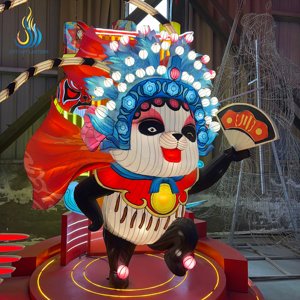 Linterna de Seda Gigante Personalizada con Forma de Panda 3D, Disfraz de la Ópera de Sichuan con Luces LED para Graduación, <span class=keywords><strong>A</strong></span>ño Nuevo Chino, Festival, Mercado Nocturno - Product Image 4