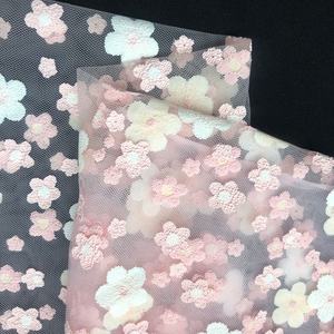 Tela de encaje con diseño bonito para vestido de niños, tela de tul con flores suaves de nailon 100, estampado de farol DTY para boda, gran oferta - Product Image 1