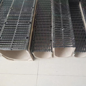 Grille de drainage en U en résine et alliage, haute résistance, anti-corrosion, pour caniveau en béton polymère, design industriel extérieur - Product Image 4