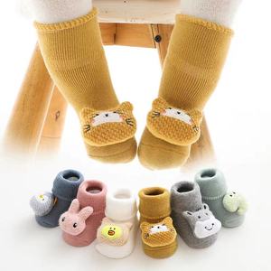 Chaussettes antidérapantes en coton pour bébés et tout-petits, motif animal 3D mignon, vente en gros pour filles et garçons - Product Image 4
