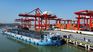 Cina cantiere navale 1000ton auto-scarico di sabbia chiatta/Cargo chiatta/sabbia di trasporto nave con nastro trasportatore - Product Image 3