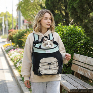 Moorpet offers direct supply of chest-mounted pet <b>backpacks</b> that allow pets to peek out and can be worn cross-backed for <b>cats</b> - Product Image 5