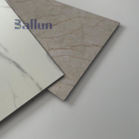 Revêtement de sol en vinyle SPC innovant, carrelage imperméable pour une utilisation en intérieur dans la maison, le bureau, l'hôpital, la cuisine, la salle de sport et plus encore avec une garantie de 10 ans