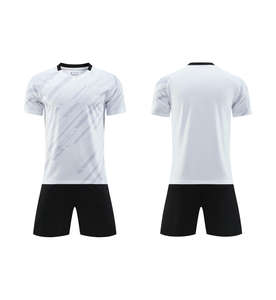 Спортивный костюм для футбола из полиэстера - Product Image 1