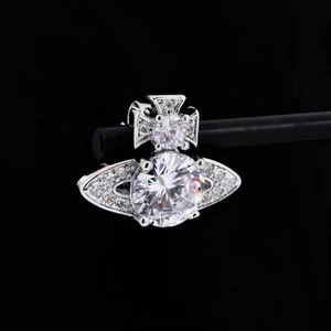 男性用CZプラネットスタッドイヤリングストリートウェアパンクヒップホップ男女兼用イヤリング - Product Image 4