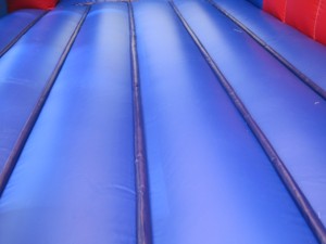 ปราสาทลมเป่าลม PVC รักษ์โลก ลดราคาพิเศษ พร้อมสไลเดอร์น้ำ รับน้ำหนักได้ 800 กก. เหมาะสำหรับเช่าจัดงานปาร์ตี้เชิงพาณิชย์ - Product Image 6