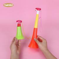Yachen nouveau stade klaxon en vrac fabricants de bruit klaxon 21 pouces pliable en plastique trompette bruiteur jouets
