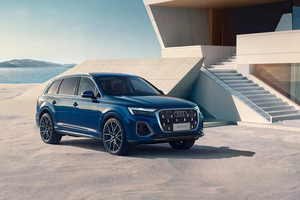 รถยนต์พลังงานไฟฟ้ารุ่นใหม่สำหรับ <span class=keywords><strong>Q7</strong></span> ปี 2025 รุ่น 55 TFSI ระบบไฮบริดอ่อน 48V รถ SUV ขนาดกลางถึงใหญ่ ระยะทางวิ่ง 401-500 กม. กำลังไฟ 250-300 กิโลวัตต์ - Product Image 6