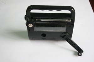 <span class=keywords><strong>Radio</strong></span> Retro Đa Băng Tần Năng Lượng Mặt Trời Có Đèn Pin, Thiết Kế Và Màu Sắc Đa Dạng - Product Image 3