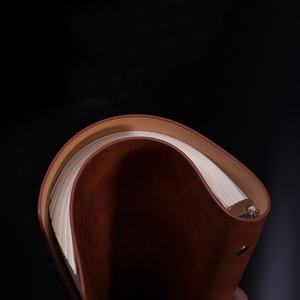 Taccuino in pelle all'ingrosso A5 diario da viaggio 6 anelli rilegato con logo personalizzato con cinturino staccabile - Product Image 4