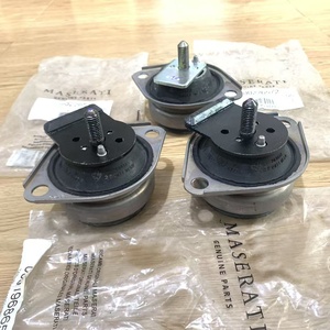 OEM 226572 196865 Coussinet <span class=keywords><strong>de</strong></span> support <span class=keywords><strong>de</strong></span> moteur <span class=keywords><strong>de</strong></span> haute qualité, support en caoutchouc <span class=keywords><strong>de</strong></span> boîte <span class=keywords><strong>de</strong></span> vitesses, amortisseur hydraulique. Convient à Maserati GT MC - Product Image 4