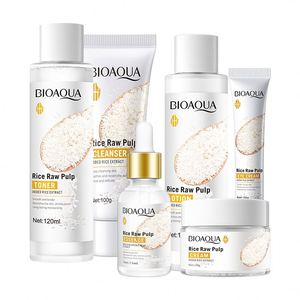 BIOAQUA Vente en gros Masque facial hydratant <span class=keywords><strong>anti</strong></span>-âge à base de riz, sérum pour le visage, crème pour les yeux, ensemble de soins de la peau - Product Image 2