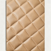 Tapis de sol de voiture matelassés en losanges sur mesure pour l'amélioration de l'intérieur des véhicules (pièces détachées)