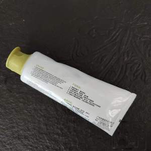 Mastic de réparation Cd4s 300g à séchage rapide pour carrosserie automobile, idéal pour ponçage et retouche - Product Image 3