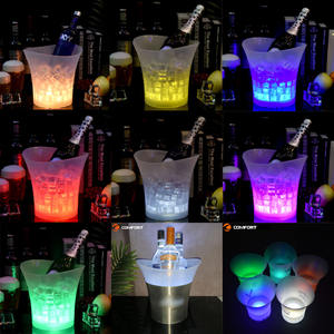 Fabrieksgemaakte op batterijen werkende nieuwe stijl promotie 5L <span class=keywords><strong>plastic</strong></span> grote bierfleskoeler met 7-kleurig veranderende led-ijsbak - Product Image 4