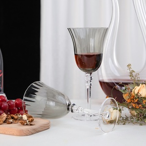 Incantevoli flauti di Champagne colorati Vintage <span class=keywords><strong>a</strong></span> coste con gambo <span class=keywords><strong>a</strong></span> coste bicchieri da vino in <span class=keywords><strong>tulipano</strong></span> eleganti calici - Product Image 5