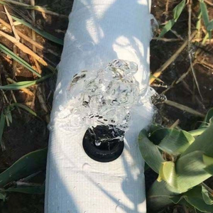 Sistema de Irrigação por Gotejamento para Fazendas: Fita Gotejadora Branca Conectável, Mangueira de Gotejamento Flexível de PE Anti-entupimento - Product Image 5