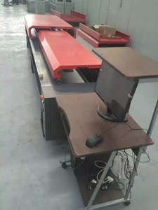 Máquina de Ensayo de Tracción Horizontal Computarizada Electro-Servo Hidráulica de 300 kN para Aislantes - Product Image 5