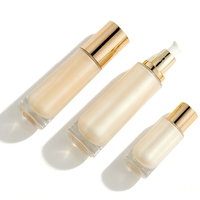 Flacons pompe sans air en PET beige de luxe en stock, rechargeables, pour lotion et sérum, couleur et logo personnalisés, OEM ODM, vente en gros de produits de soin de la peau