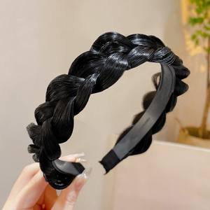 Bandeau Multicolore Tressé en Faux Cheveux pour Femmes et Filles - Product Image 5