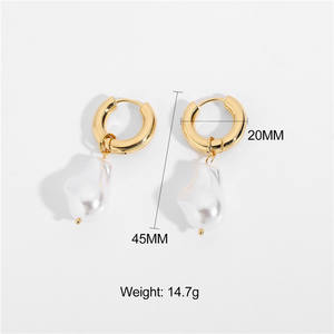 Anting Hoop Mutiara Air Tawar Alami Berlapis Emas 18k Baja Anti Karat Hipoalergenik Grosir SP untuk Wanita - Product Image 4