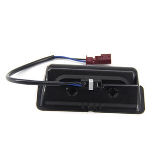 Interrupteur à bouton-poussoir/interrupteur de hayon pour BMW Série 5 E60 E61 E39 51248168035 - Product Image 2
