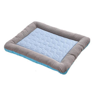Tapis rafraîchissant pour animaux de compagnie Petop en gros – Tapis auto-refroidissant pour chiens et chats en tissu de soie glacée, antidérapant et imperméable, pour soulager la chaleur estivale - Product Image 2