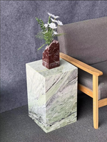 Table d'appoint moderne en marbre vert clair, socle en pierre naturelle, piédestal de présentation pour la décoration intérieure
