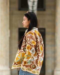 Chaqueta Acolchada de Algodón Ecológico con Botones Bordados, Manga Larga, Blanca, con Estampado Floral Otoñal, Precio al por Mayor - Product Image 1