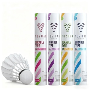 Volants de <span class=keywords><strong>badminton</strong></span> en plumes d'oie durables, résistants au vent, à vol stable pour la compétition et l'entraînement en extérieur, pack de 3, 6 ou 12 pièces, vente en gros - Product Image 4