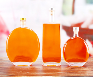 Vente en gros Vide clair 500ml Plat carré <span class=keywords><strong>Bouchon</strong></span> en liège Fini Vodka Spiritueux Liqueur Whisky <span class=keywords><strong>Vin</strong></span> Bouteille en verre - Product Image 3