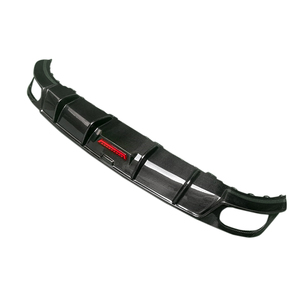 คาร์บอนไฟเบอร์ด้านหลังDiffuserพร้อมไฟLEDสําหรับ<span class=keywords><strong>Audi</strong></span> <span class=keywords><strong>Q8</strong></span> <span class=keywords><strong>S</strong></span> Line SQ8 4 ประตู 2021-2022 - Product Image 5