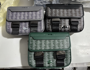 Locoste Erkek Vintage Çapraz Askılı Omuz Çantası Küçük PU Deri Kese Özel Harf Düğme Nakışlı Şık Stil Yaz Modası - Product Image 6